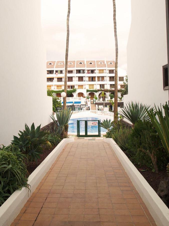 2 Min Walk To Beach - Private Solarium Bungalow Costa Adeje  Extérieur photo