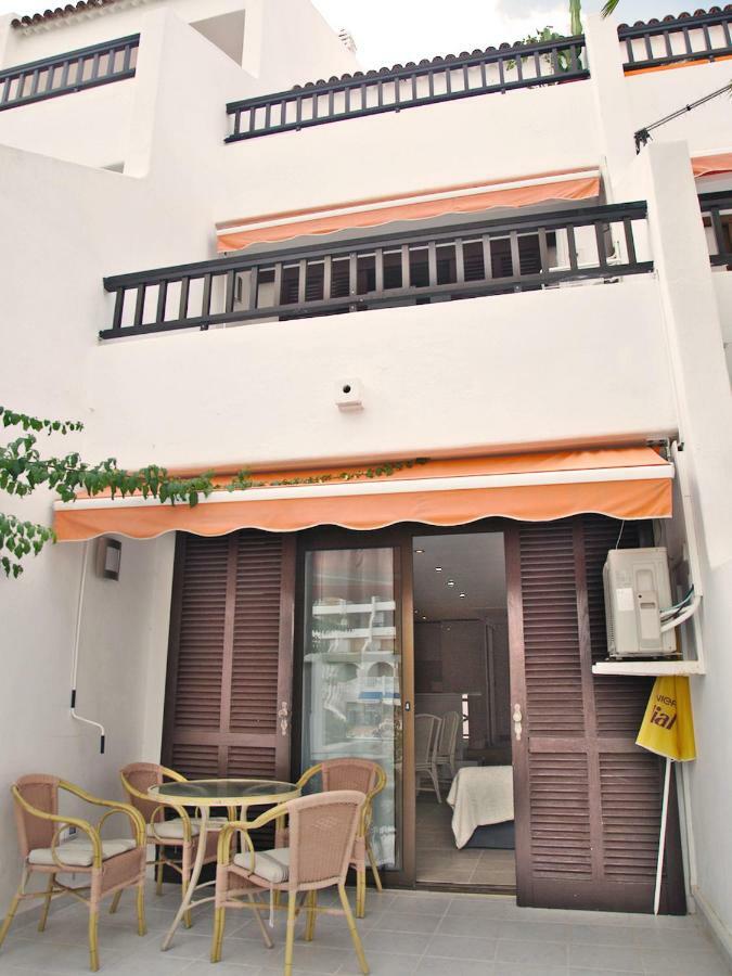 2 Min Walk To Beach - Private Solarium Bungalow Costa Adeje  Extérieur photo